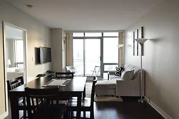 Toronto Escape - Mariner Terrace Hotel